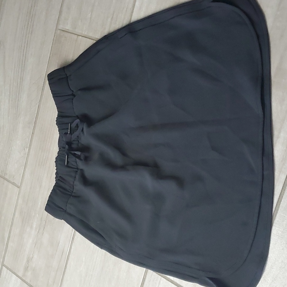 COPY - Lululemon on the fly drawstring skirt size 8